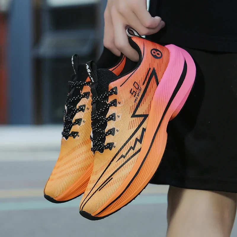 Brand Men's Carbon Plate Running Shoes Soft Cushion Shock Absorbing Sports Shoes Unisex Sneakers Light Anti-Slip Training Shoes