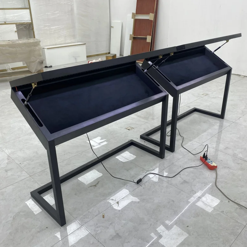 

Стеллажи для выставок Customized.Museum, витрины для библиотек и книжных магазинов, витрины для ювелирных изделий, стеклянные витрины, черные железные витрины.