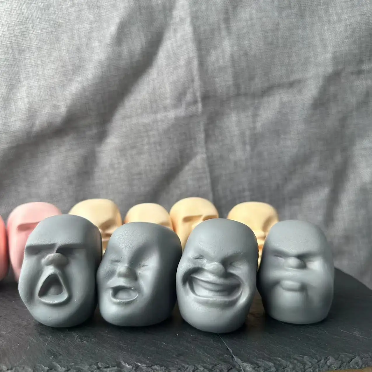 

Squeeze Toy Easter Island Funny Facial Expression Squishy Toys Anxiety Relief Toy for Kids Gifts