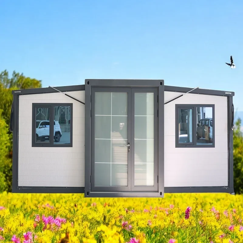 Giantsmade Luxury Modular 2 Bedroom Expandable Prefab Tiny House 20 FT 40 FT Steel Container For Office Villa Use For Hospitals