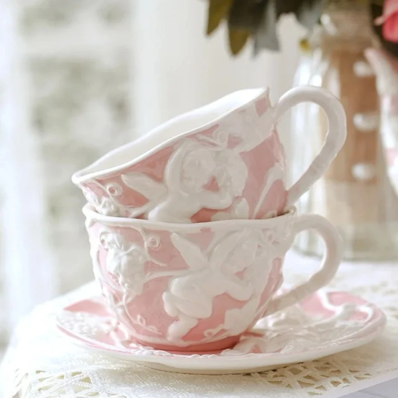 

Керамическая чашка с блюдцем и рельефным изображением ангелов, чайник, кофейная кружка, кружка для молока, чашка для послеобеденного чая, контейнер для фруктового сока