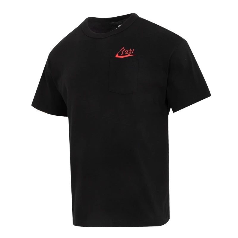 تي شيرت Nike Men's as m Nsw Man Fen Pocket Tee Gc برقبة دائرية قابلة للتنفس بسيط وأكمام قصيرة Hf6594-010