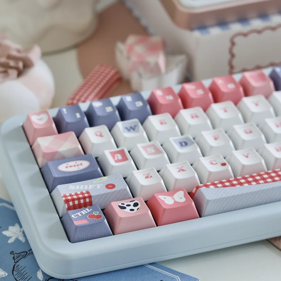 Imagem -02 - Cowboy Sweetheart Keycaps Moa Cherry Sublimação de Calor Material Pbt 137 Teclas Rosa Bonito Azul Espaço Dividido 7u Alice Layout Keycaps