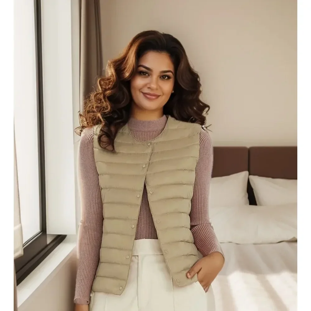 

2025 New Women Wihte Duck Down Vests Light Waistcoat Spring Autumn Outerwear Inner Cloth Portable Warm Sleeveless Liner Casual