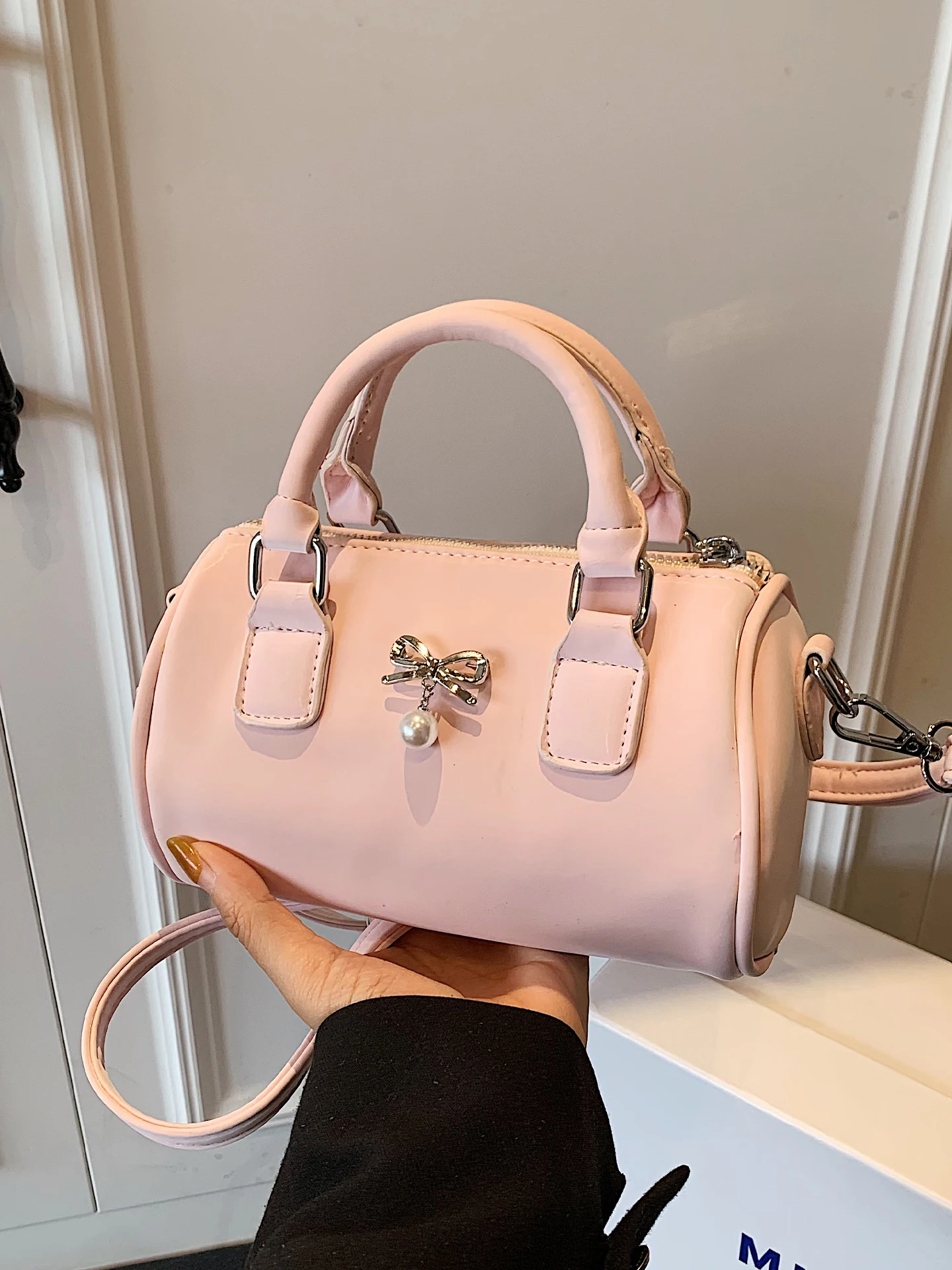 

Bow Pink Handbag Women Summer New Korean Sweet Pearl High End Commute One Shoulder Bags Fashion PU Large Capacity Crossbody Bag