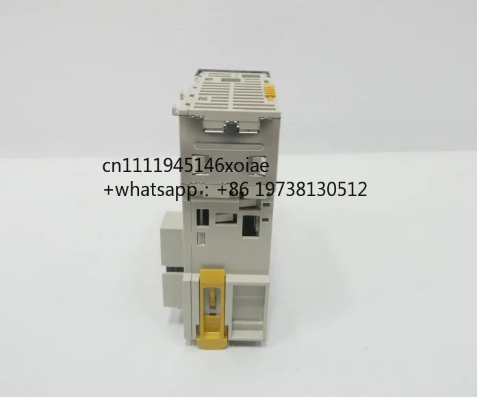 Brand New Original CJ1W-AD081-V1 CJ1W-AD081-V1 A/D 1pc Input Module Fast Delivey