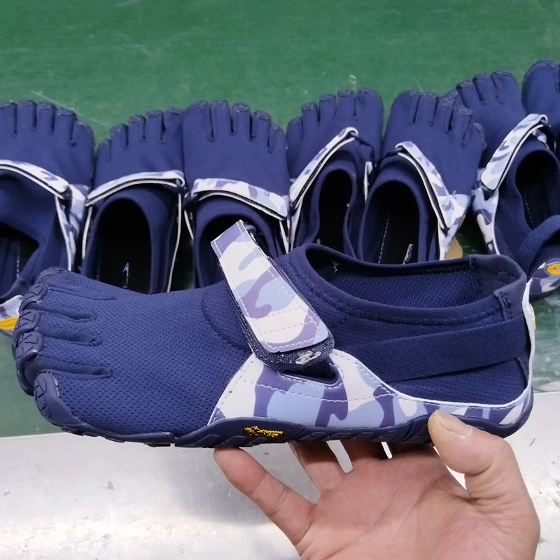 Classic Brand Design Five Toe Yoga Fitness Shoes Non-Slip Soft Sole Walking Shoes Professional Unisex Light Weight Lifting Shoes