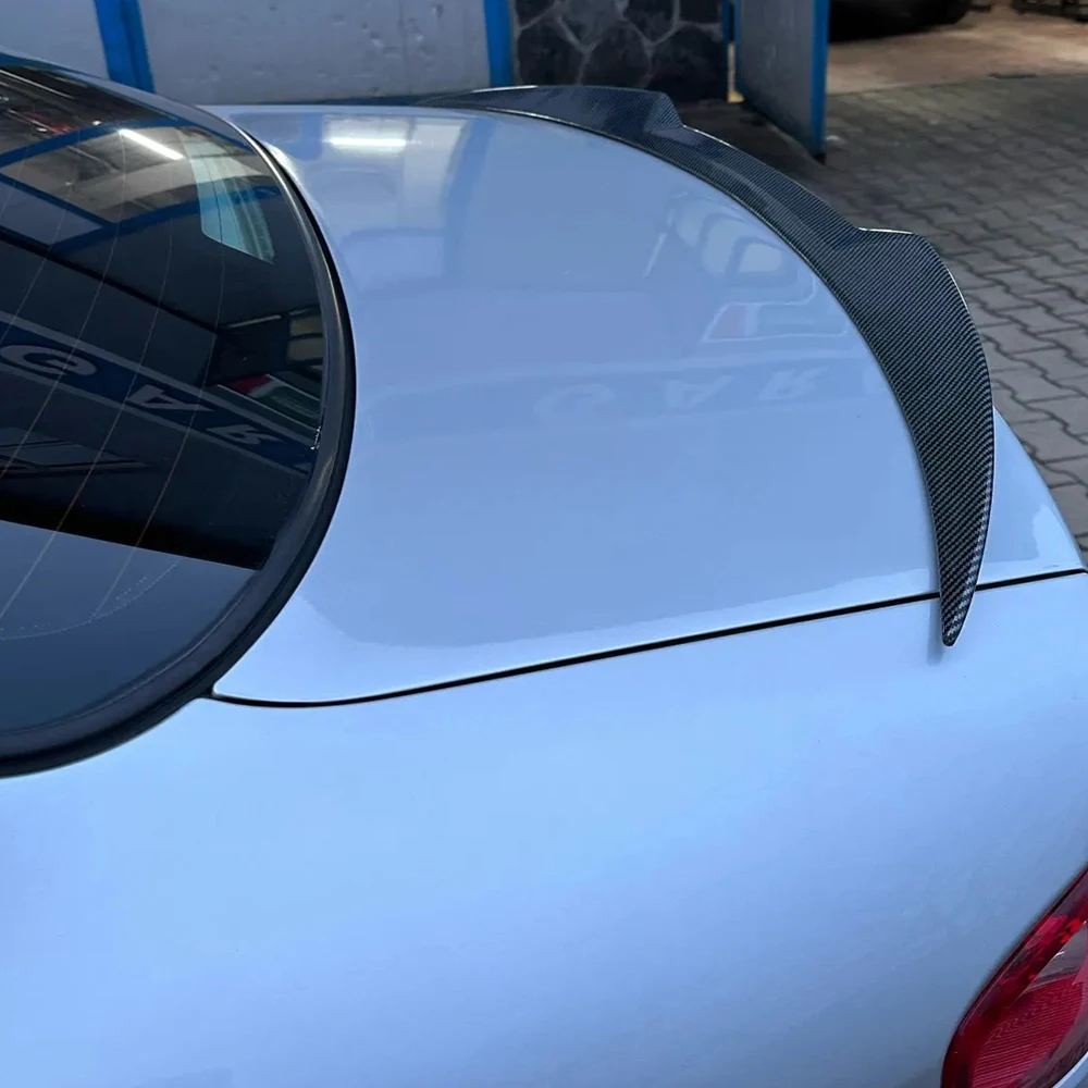 Untuk Alfa Romeo Giulia Spoiler 2015 - 2023 mobil, aksesori sayap belakang Spoiler angin tetap otomatis sayap angin tetap hitam