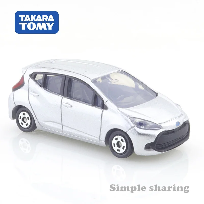 Takara Tomy Tomica No.34 Toyota Aqua 1/59 Car Model Reproduction Series Children Christmas Diecast Automotive Ornaments Toys