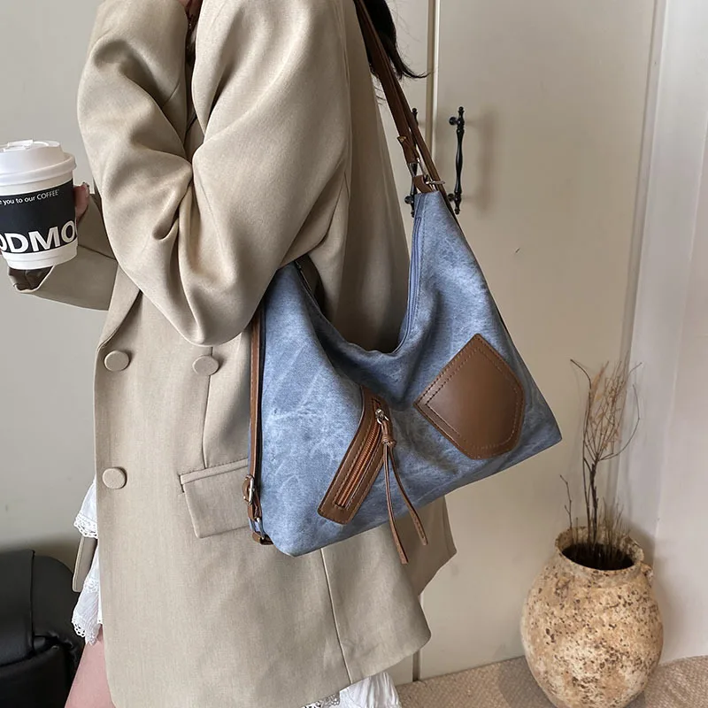 Женская сумка-тоут большой вместимости, универсальная сумка через плечо, новинка 2023 года, повседневная модная сумка для покупок на одно плечо в этом году