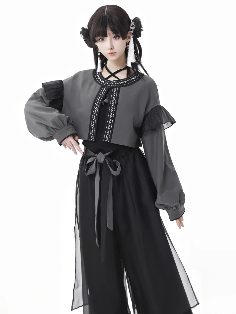 New 2024 Autumn Chinese Style Cool Girl Black and Gray Embroidered Jacket Long Sleeve T-shirt Slim Skirt and Trousers Set Outfit