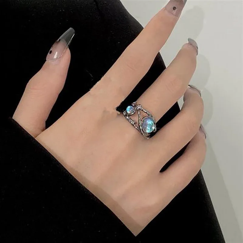 2022 Fashion New Ring Manufacturers Sell Cool Breeze Light Luxury Moonlight Crystal Ring Personality Design Hip-hop Ring Gothic