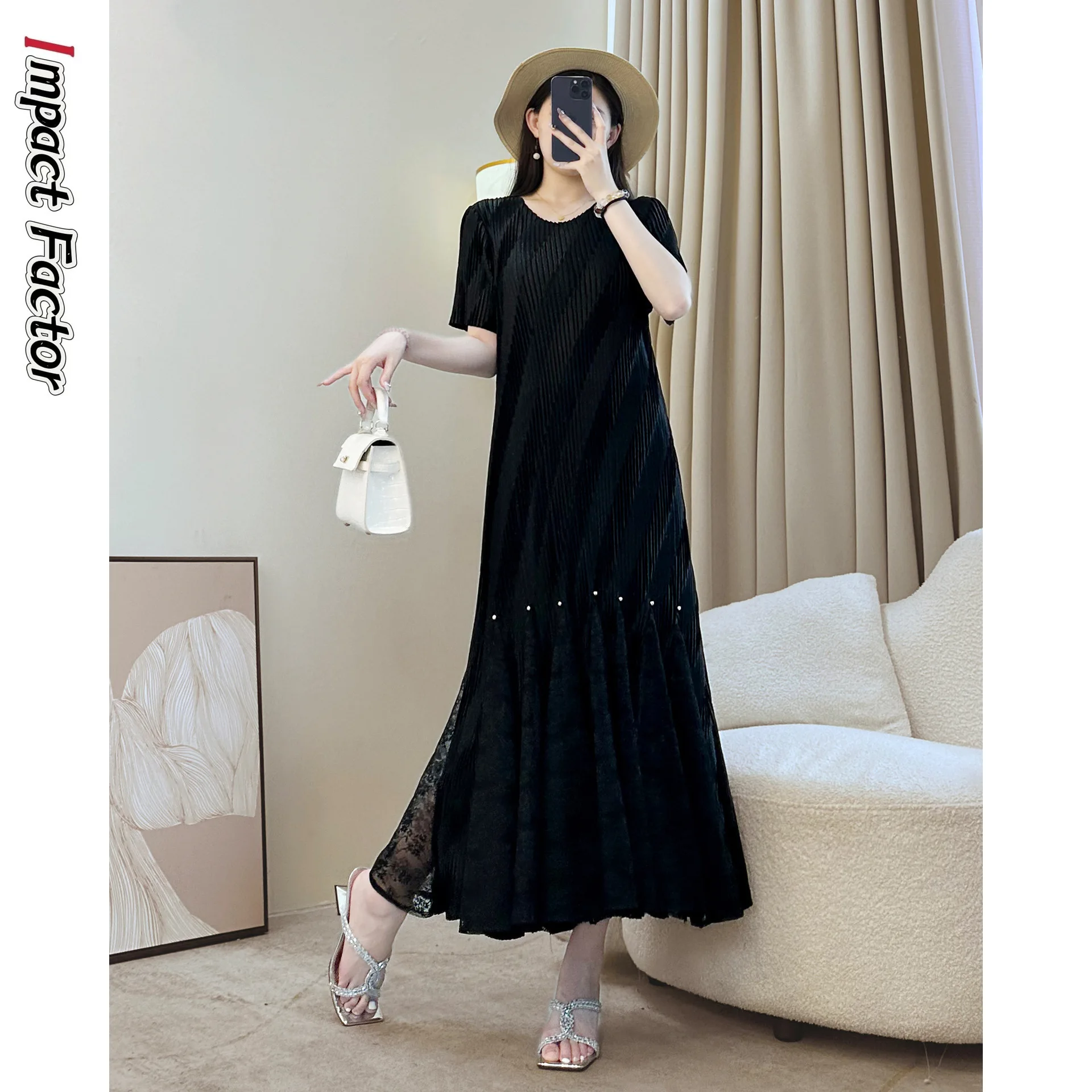 

2025 Miyake Slim Dress Summer New Short-sleeved High-end Temperament Pleated Splicing Pleated Long Dress