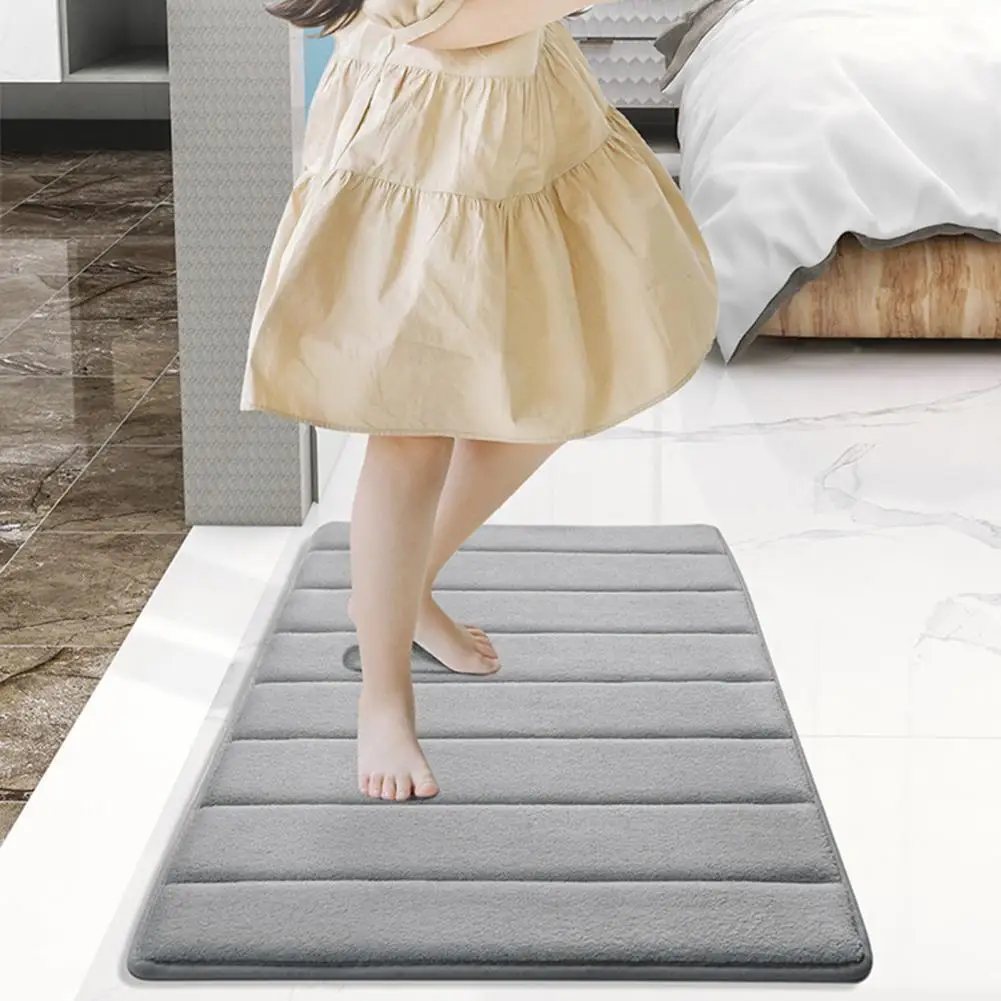 Tappeto da bagno in velluto corallo zerbino antiscivolo in Memory Foam per ingresso interno tappeto ad assorbimento d'acqua addensato per cucina in camera