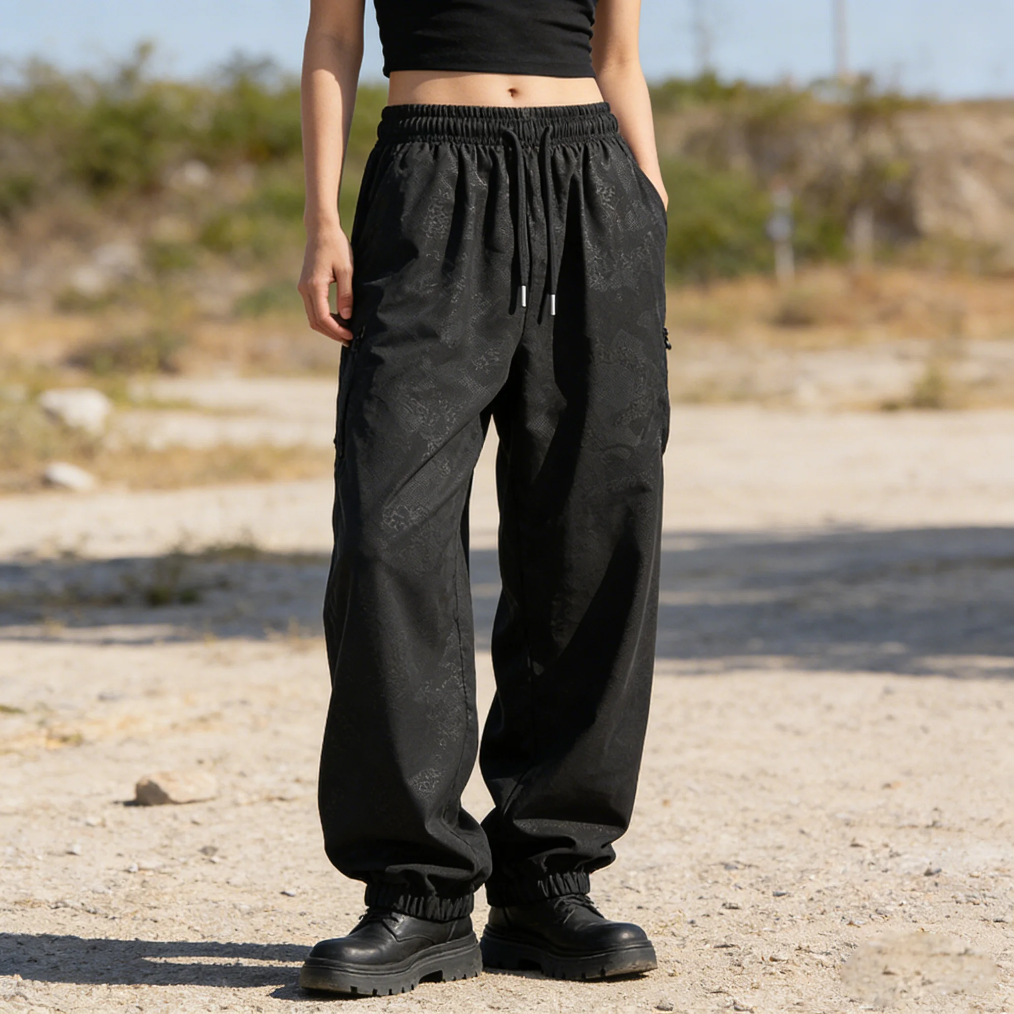 

Мужские черные жаккардовые брюки-парашюты, повседневные свободные джоггеры-карго, новый стиль 2026 года