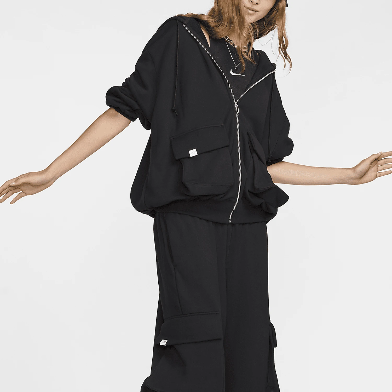 

Nike genuine Sportswear Women's Full-Length Zippered Hooded Jacket FV7516-010