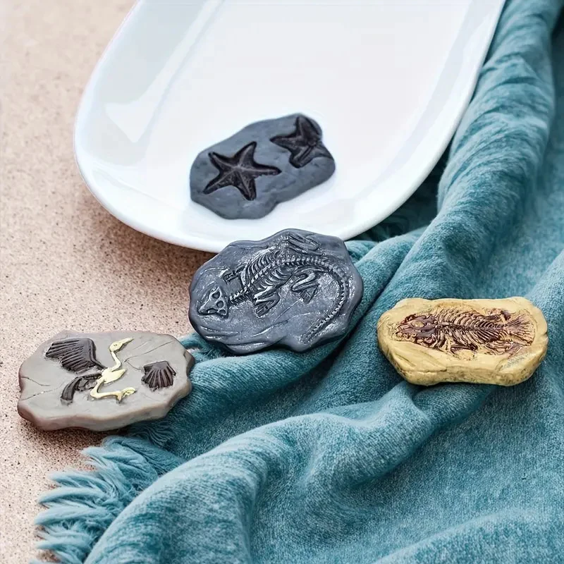 Juego de Mini modelo fósil de dinosaurio, estatuas de resina Vintage, diseño de pájaro y pez, micropaisaje, adorno para casa de muñecas, juguete artesanal, 4/5/8 Uds.