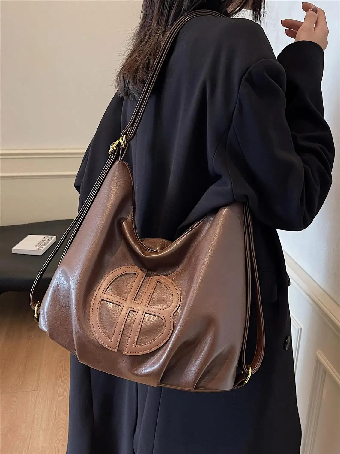 

Retro Large Capaci Tote Bag Women's 2025 New Winter Casual Versatile Double oulder Bag Large Capaci Crossbody Bag