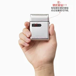 Men's Shaver for TravelerSilver
