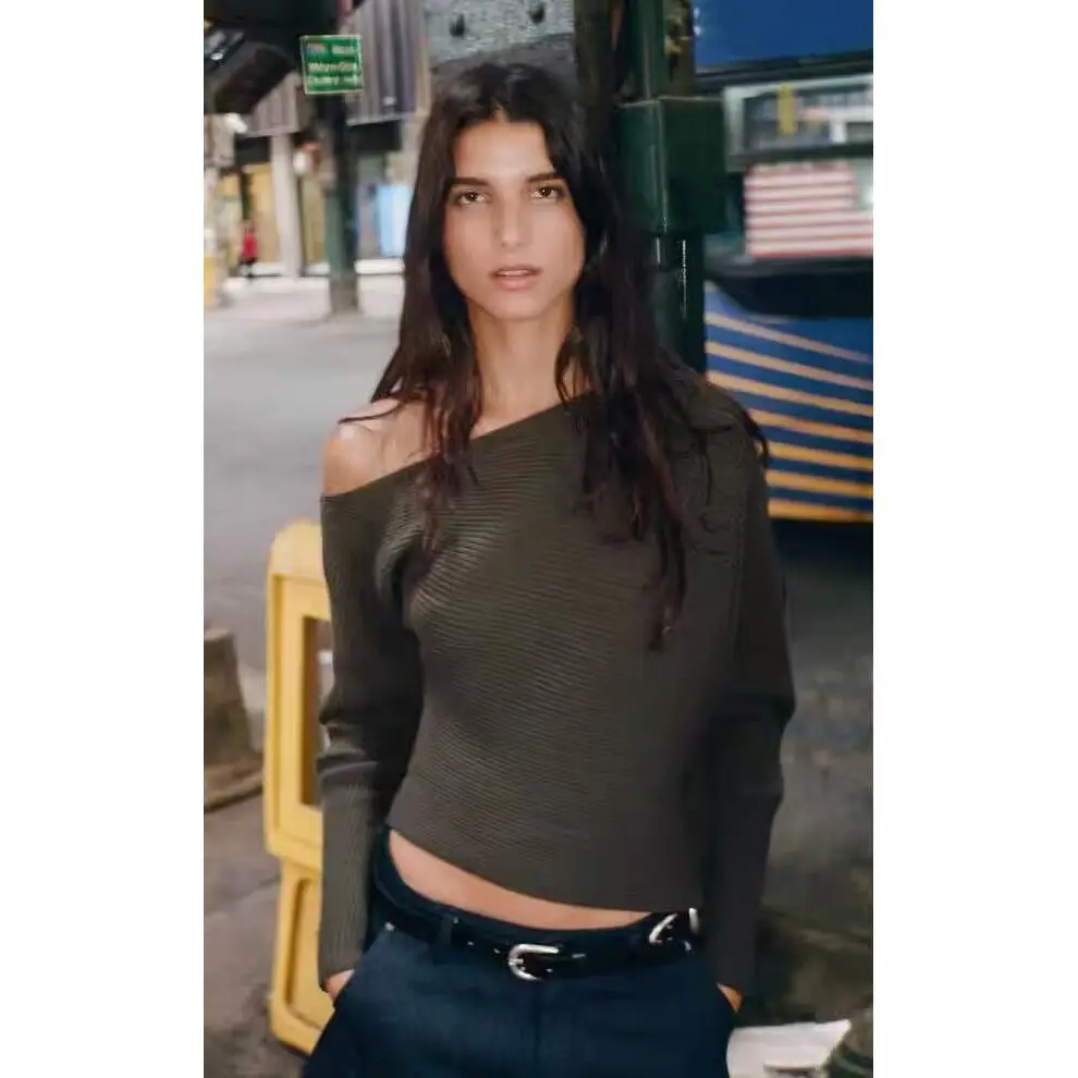 Jesienna Nowa Damska Moda Dopasowany Długi Sweter Dzianinowy Asymetryczny Streetwear Poliester Ciepły Długi Top