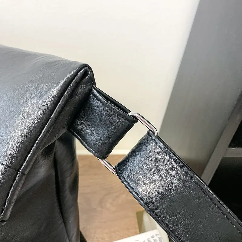 Designer Style Men's Commuting File Bag Hand-Held Briefcase Multifunctional Large Capacity Versatile Tote Bag Crossbody Bag