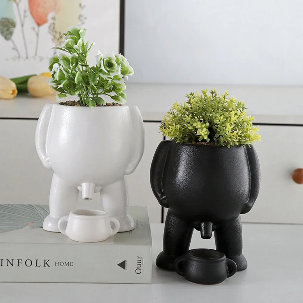 

Spoof Ceramic Peeing Potted Plant Pot Shape Creative Flower Pots Funny Wear Resistant Succulent Desktop Ornament Vases Gift