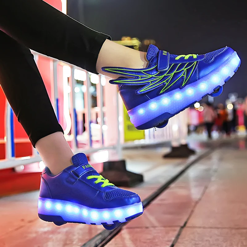 Chaussures de patin à roulettes pour enfants, baskets lumineuses à LED avec roues, bottes de sport décontractées pour enfants, garçons et filles, 2021