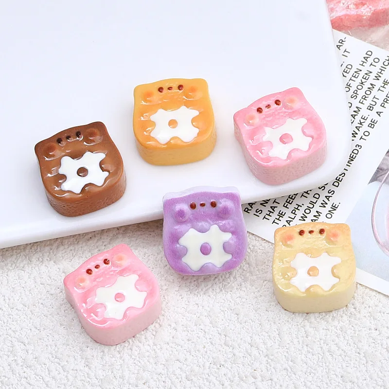 10pcs/lot Cute Bear Toast Flatback Cabochons Scrapbooking For Phone Case Decoration DIY Jewelry Making Dollhouse Accessories