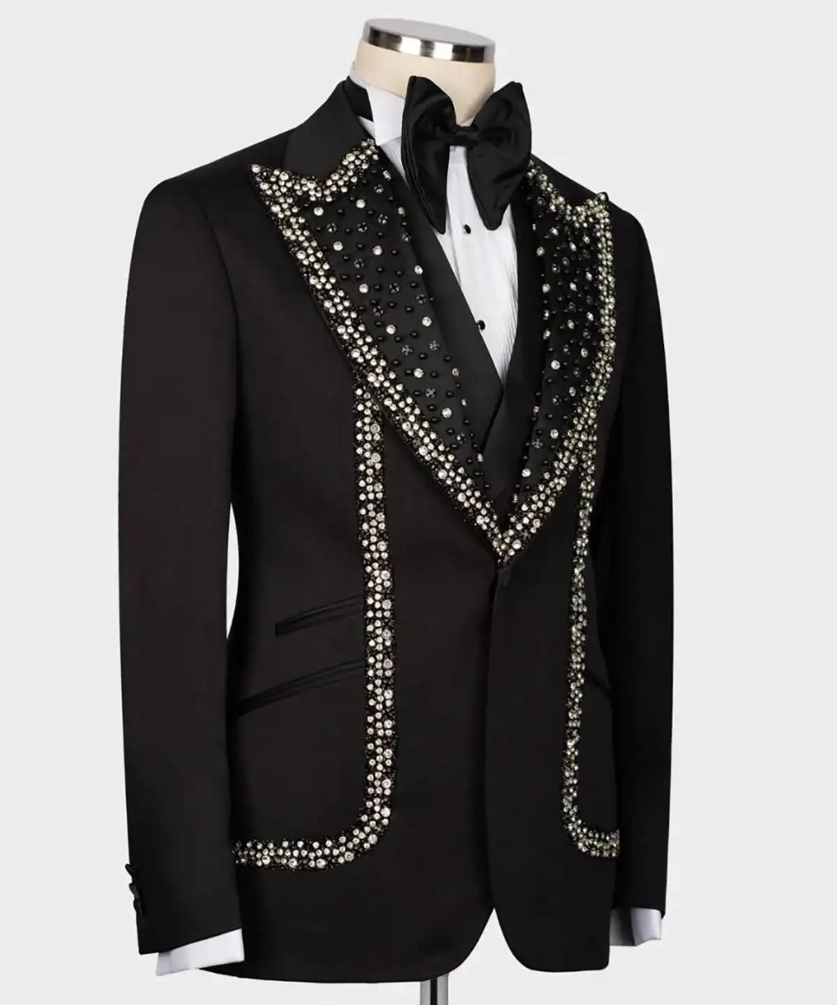 Luxury Men Wedding Suits Crystal Peaked Lapel Single Breasted Tuxedos Groom Business Party 2 Psc Blazer Pants Custom Made