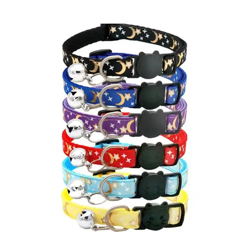 Collier pour animaux coloré avec clochette et empreintes pattes_voghion.com