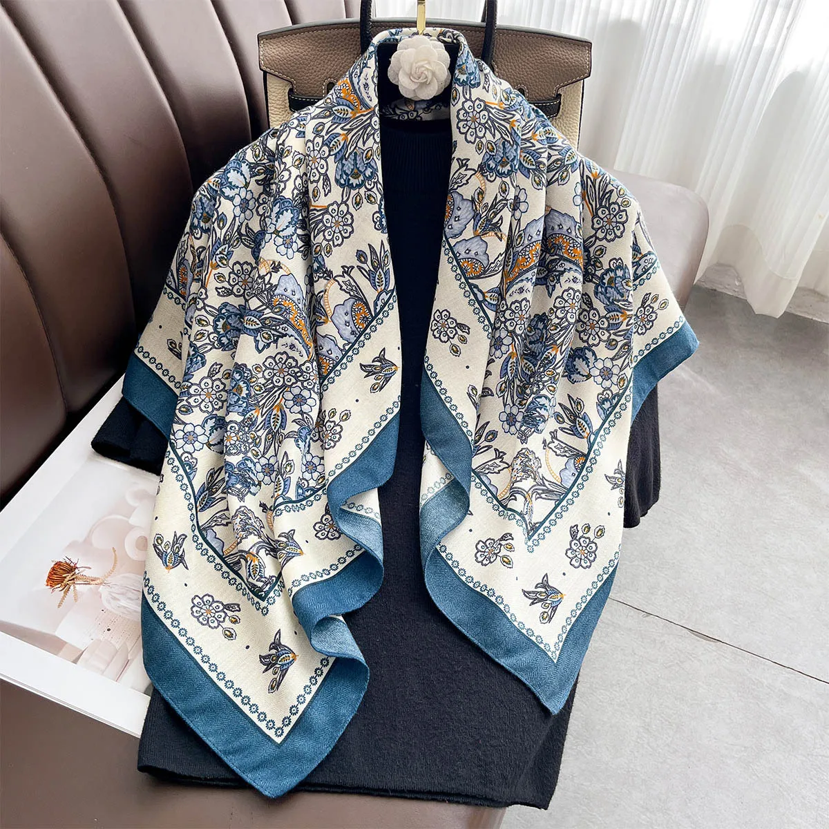90*90cm Retro bedruckter quadratischer Schal, Damen-Bandanas, Schals, Sommer-Reise-Schal, Wickeltücher, eleganter Hijab, Halstuch – Detail 3