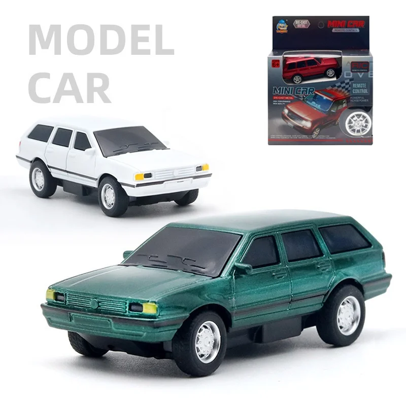

New 1:64 Mini RC Car Alloy Retro Sang Touring Car Model Lighted Land Rover Off-road Vehicle Toys Santana Travel Classic Styling