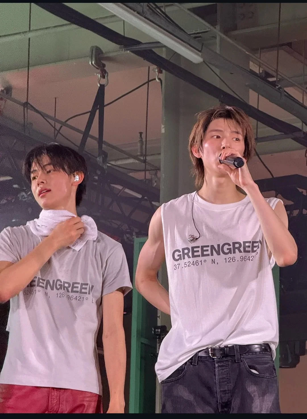 GREENGREEN Coordinates Letter Print T-shirt Men Kpop Idol Same Style Sleeveless Vest Short Sleeve 2 Styles Casual White Tee Tops