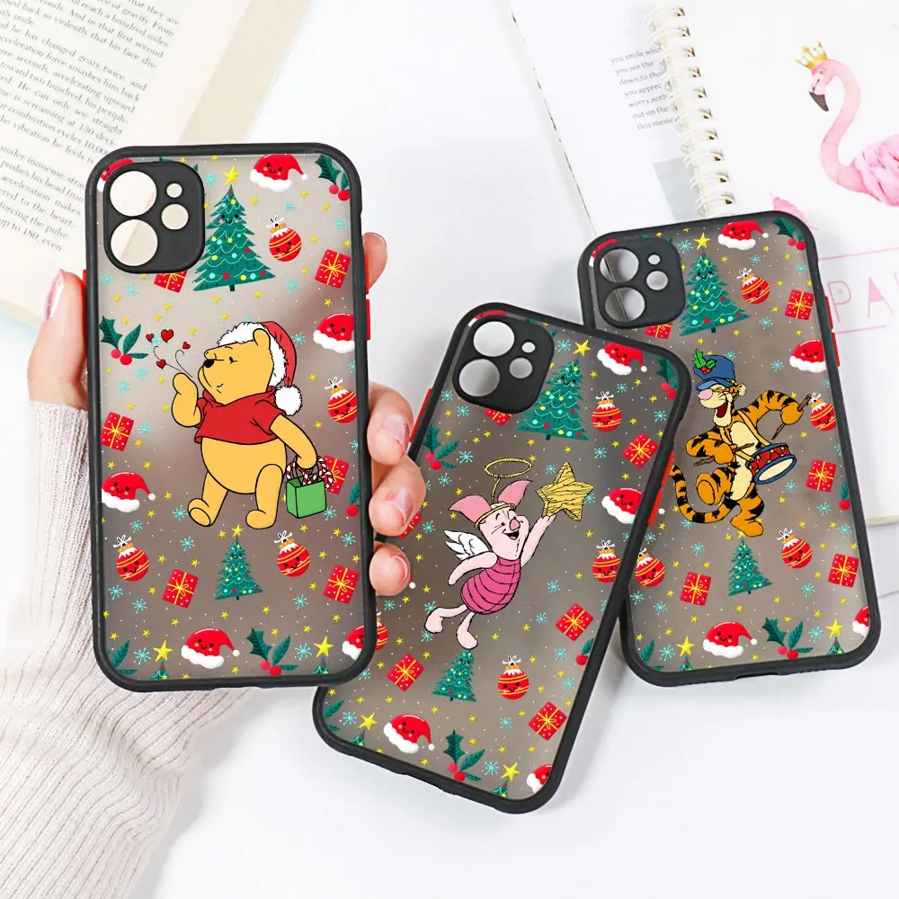 Coque For iPhone 16 Phone Case 15 11 13 14 12 Pro Max Mini XS 16 Pro 8 Plus Clear Matte Cover Christmas Winnies The Poohs Caroon