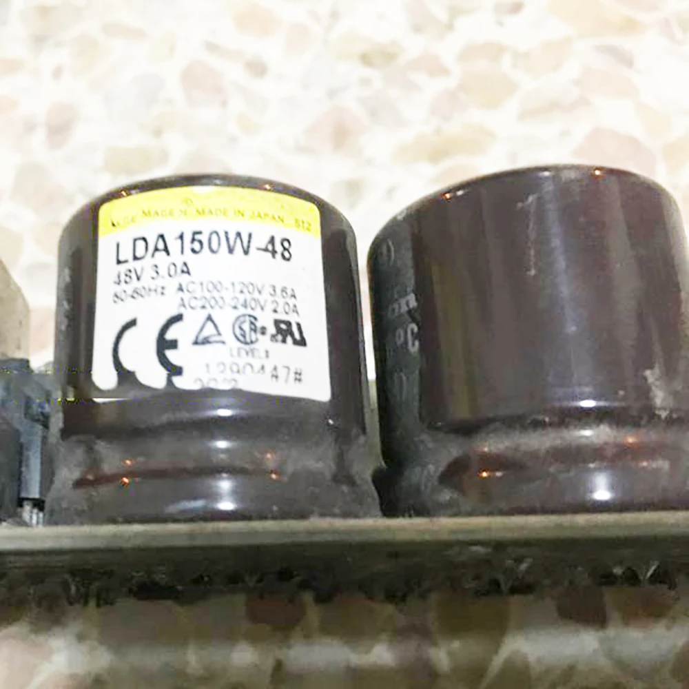 

LDA150W-48 48 В/3 А Оригинальный импульсный источник питания для разборки