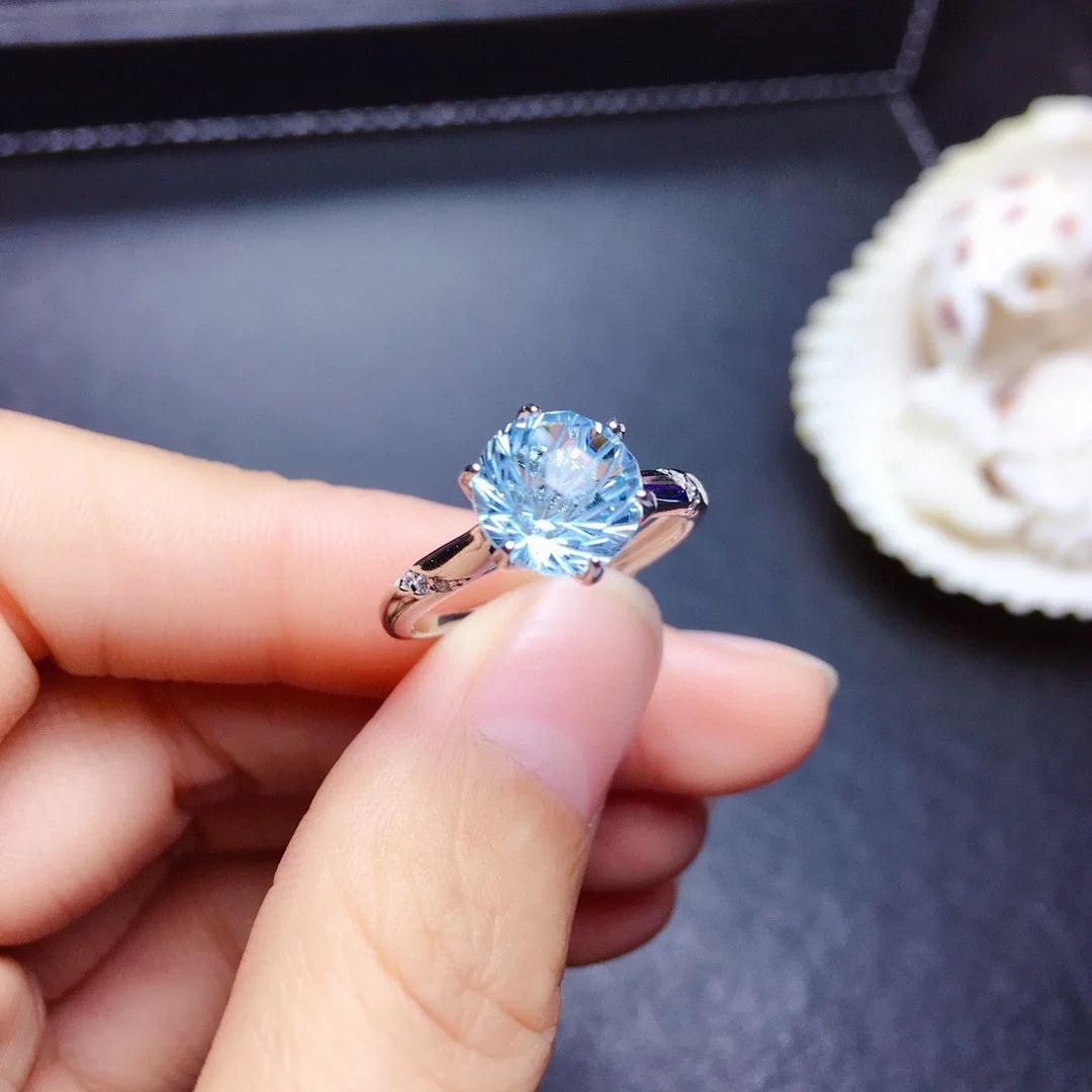 Live imitation natural fireworks cut sky blue topaz ring, super flash 2 carat Seiko open ring high carbon