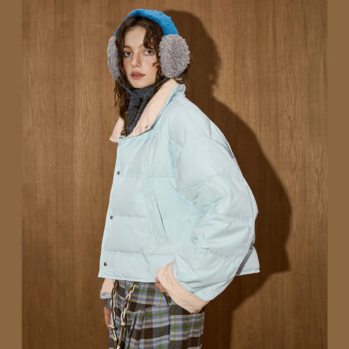 Coolhut 90% dons korte damesjas winter opstaande kraag kleurblok parka fris esthetisch gewatteerd jack met contrasterend paneelontwerp