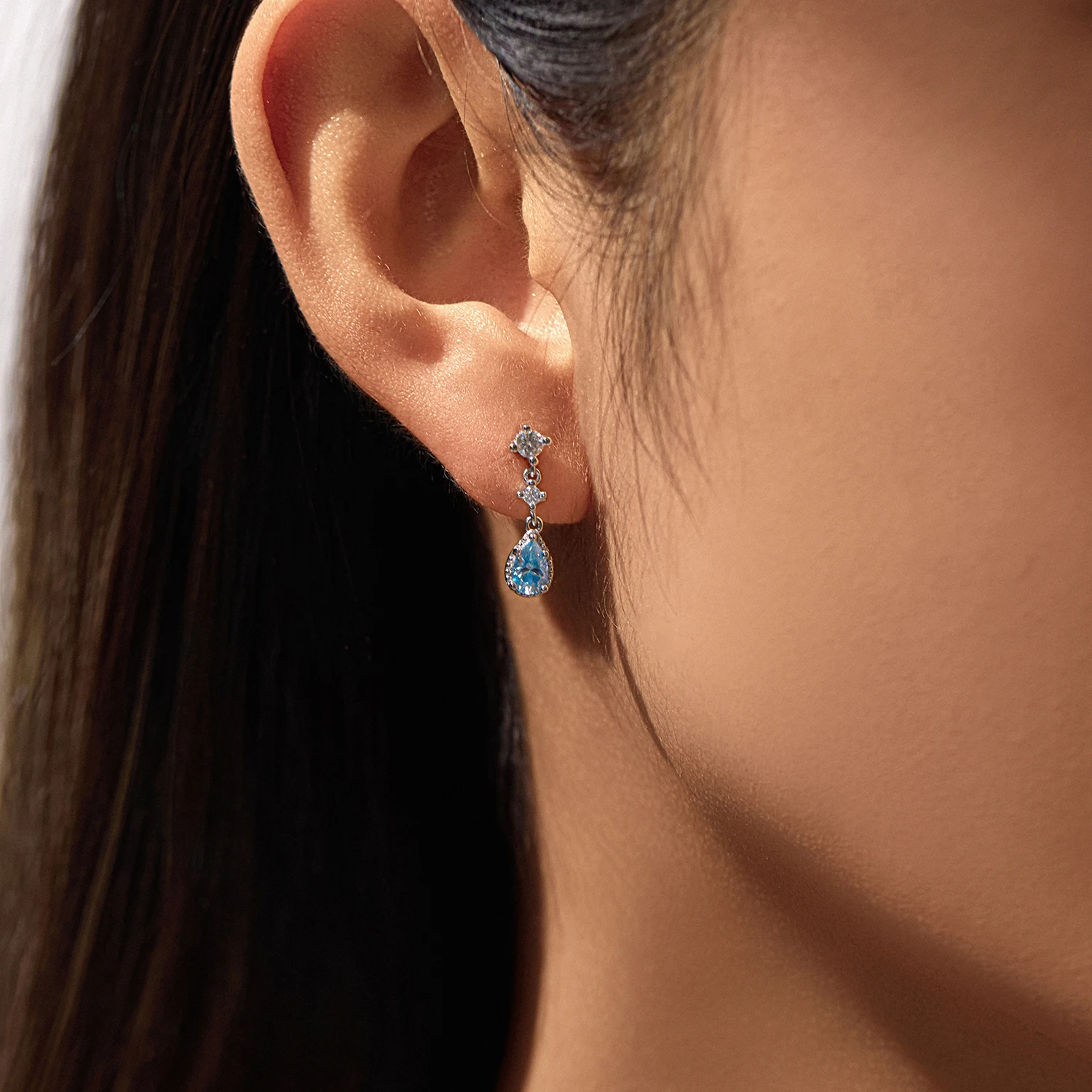 MODIAN 0.5CT Moissanite 925 Sterling Silver Luxury Sparkling Light blue Water Drop Earrings Elegant For Women Fine Jewelry Gifts