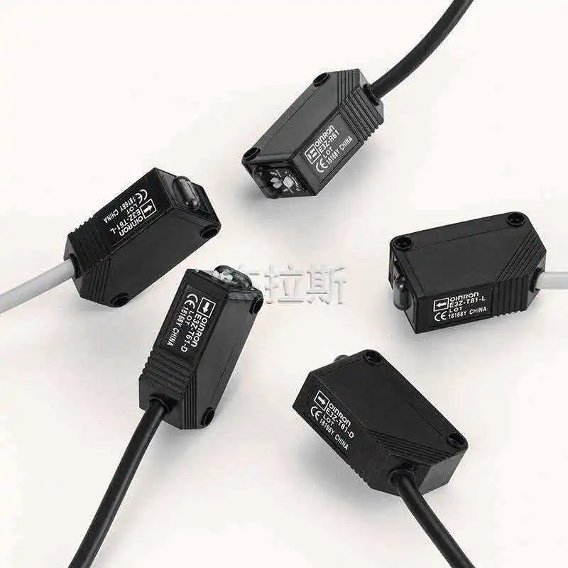 Photoelectric sensor diffuse reflection mirror reflection reflective switch E3ZD61 D81 R61 R81 T61 T81