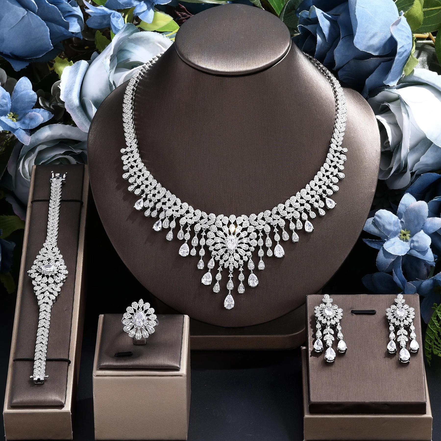 

2024 New Bridal Wedding Jewelry Sets White Zirconia Drop Necklace and Earrings Ring Bracelet 4 pcs Brides Jewelry