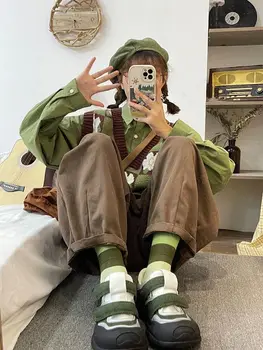 Japoński słodki kwiat żakardowy sweter kamizelka z dzianiny kamizelka + zielona koszula dwie studentki joker garnitur koreański sweter y2k femme