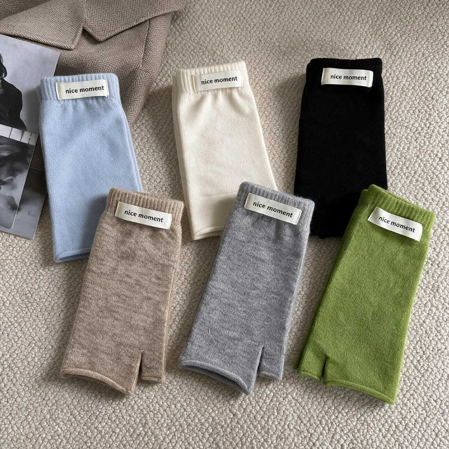 Women’s Fingerless Knitted Wrist Warmers – Simple, Versatile Sleeves for Office Work, Writing, and Cycling