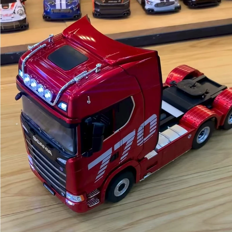 

В наличии инженерный автомобиль с дистанционным управлением Huina Truck 770s, модель прицепа из сплава, модель автомобиля, детская игрушка, 4-колесное передаточное число 501d