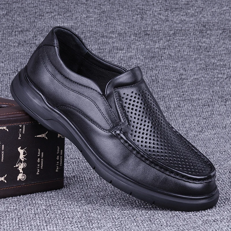 

Мужские повседневные кожаные сабо на лето: дышащие, с перфорацией, из натуральной кожи, нескользящие, мягкие, без шнурков