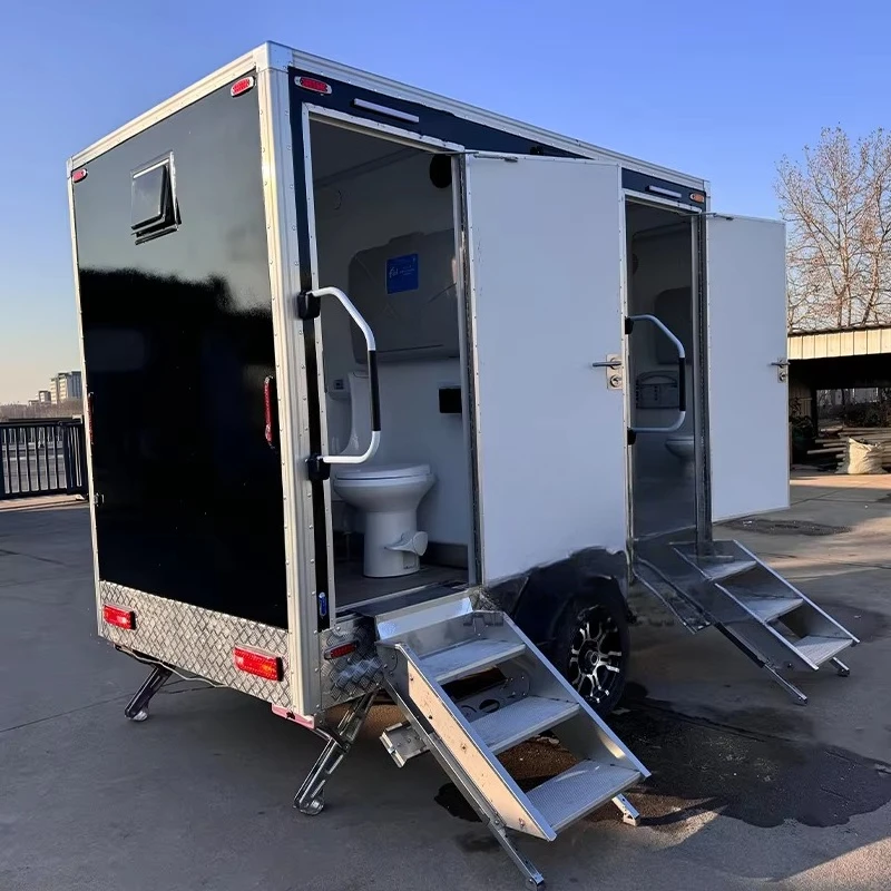 Mobile Restroom Circulation Flush System Separate Water Tanks Stabilizer Legs Remote Outdoor Construction Mobile Sanitary Room