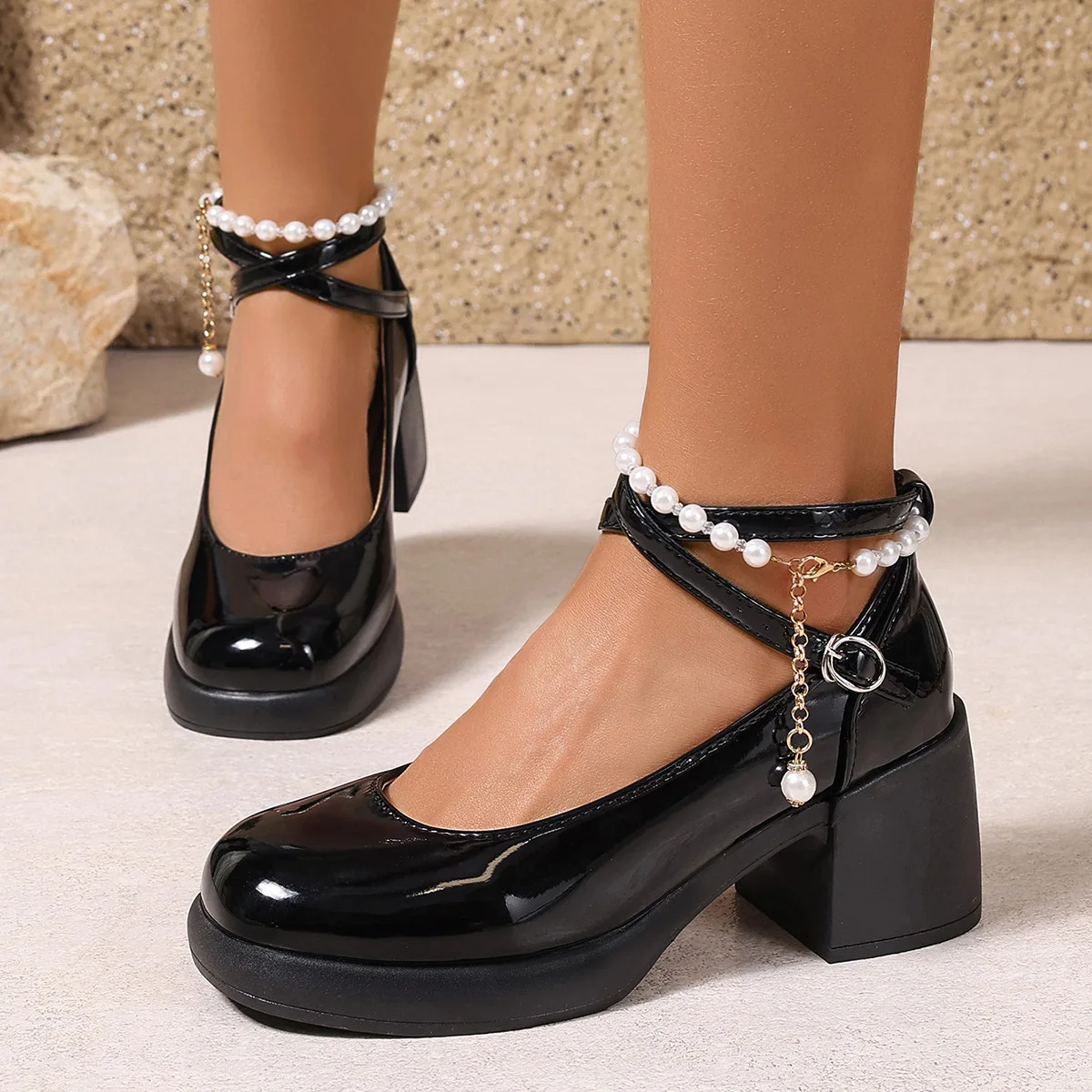 2025 nuovi tacchi alla moda donna punta rotonda francese Mary Jane tacchi alti per le donne autunno tacchi spessi impermeabili pompe alla moda