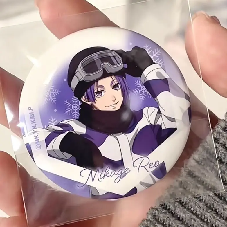 58MM Anime niebieski zamek Nagi Seishiro Mikage Reo Chigiri Hyoma Isagi Yoichi Cosplay podwójna blacha błyskowa plakietka na plecak dekoracja