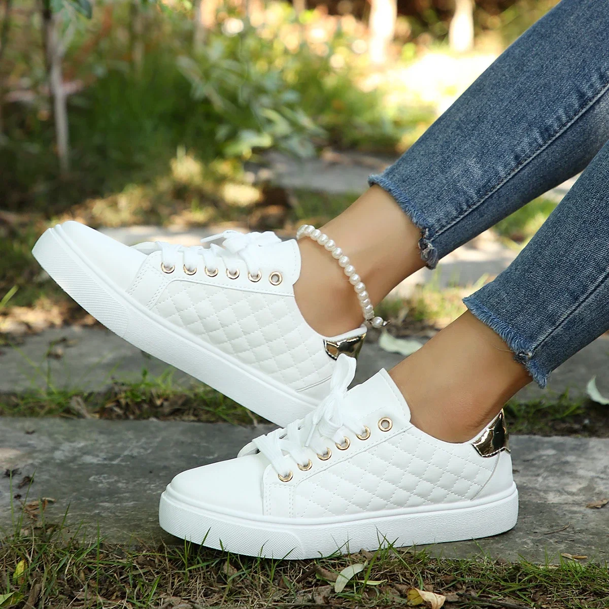 Women Sneakers 2024 Spring New Fashion Breathable Loafers Soft Sole Walking Casual Sneaker Comfortable Shallow Outdoor Sneakers