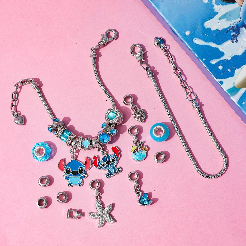 Disney Classics Cartoon Lilo & Stitch Advent Surprise Blind Box DIY Charms Stitch Hanger Accessoire voor Vriend Festival Geschenken