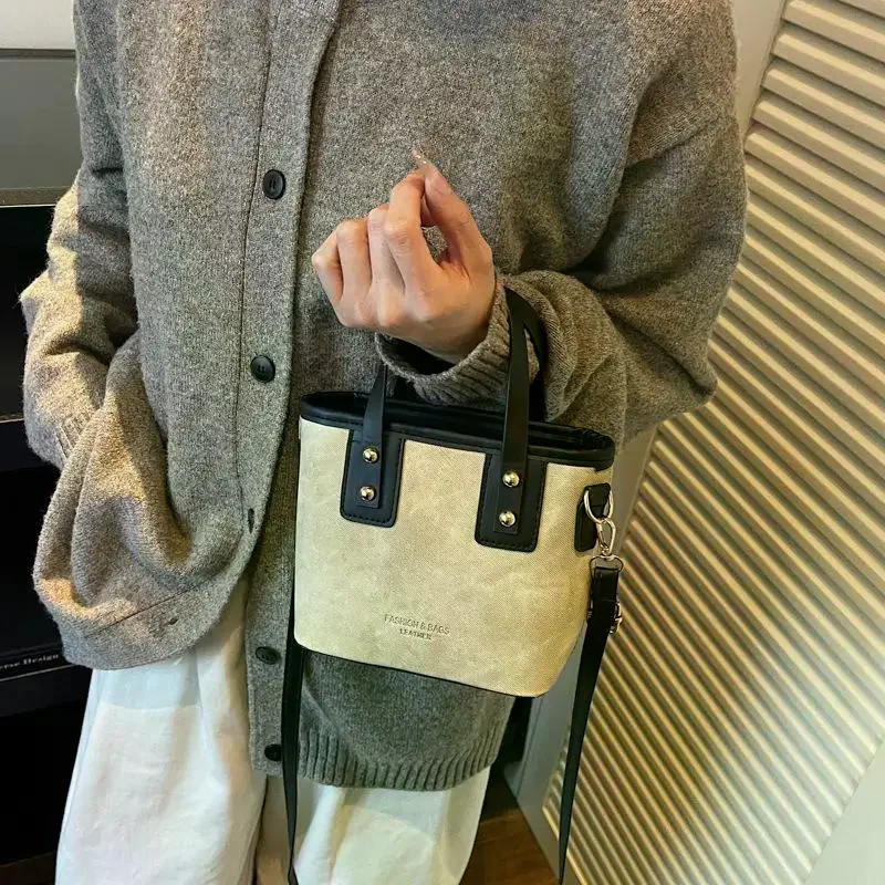 

Fashion Small Square Crossbody Bag For Women Trendy Versatile Bucket Handheld Bag Color Blocked Shoulder Bag